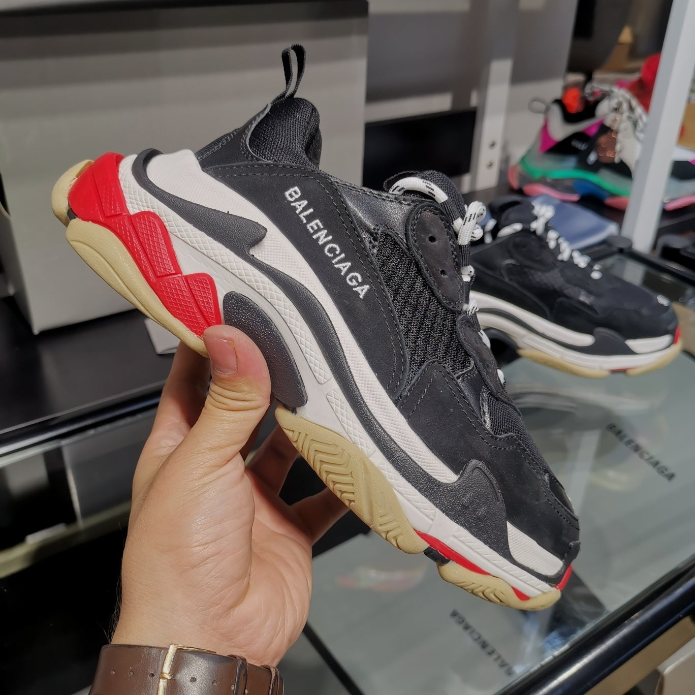 BALENCIAGA TRIPLE S x NOIR GRIS ROUGE
