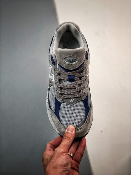 New Balance 2002R XB