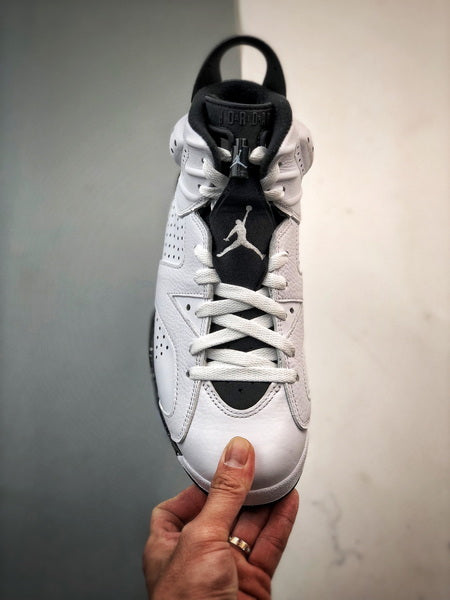 Air Jordan 6 Retro “Reverse Oreo”