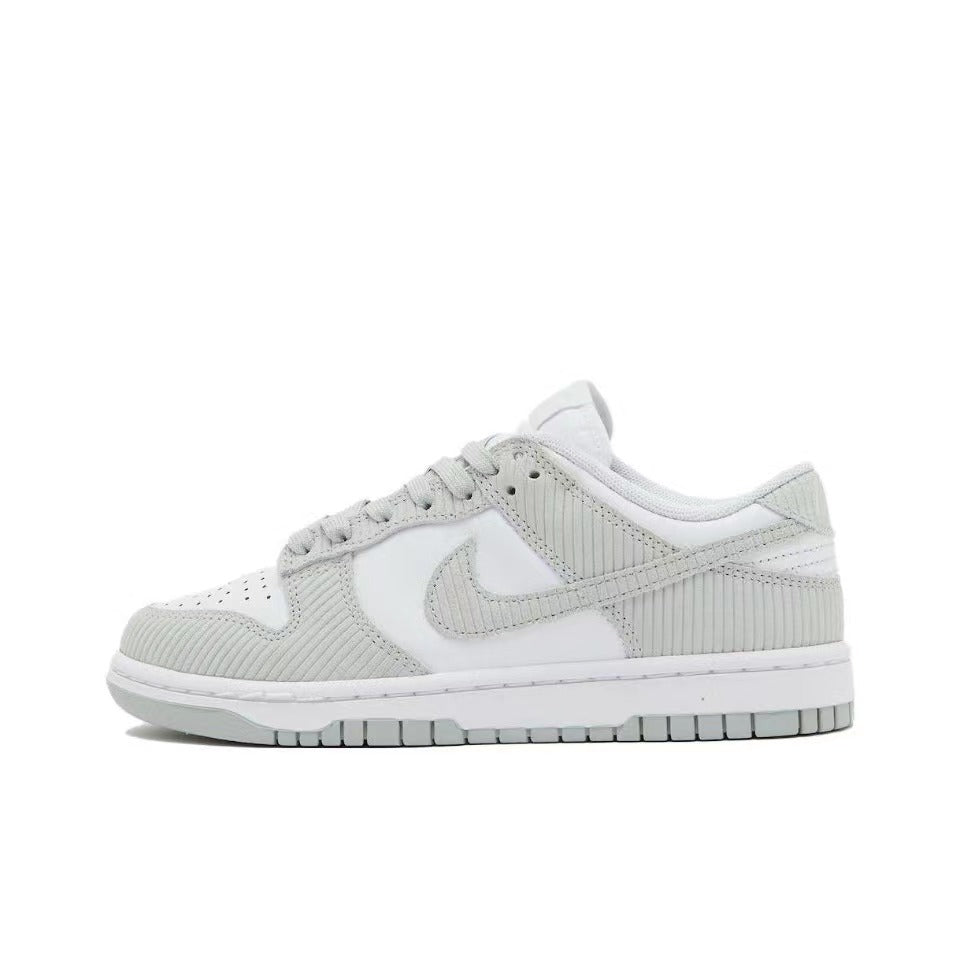 NIKE Dunk Low Grey Corduroy - Houdini
