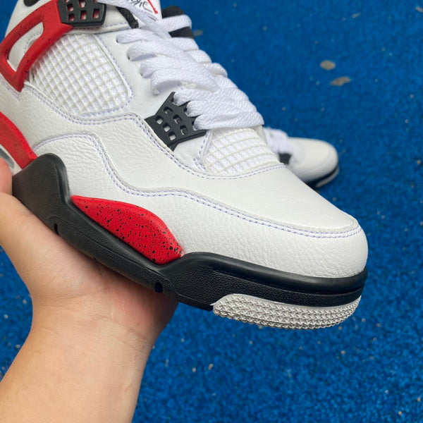 Air Jordan 4 RETRO "Red Cement"