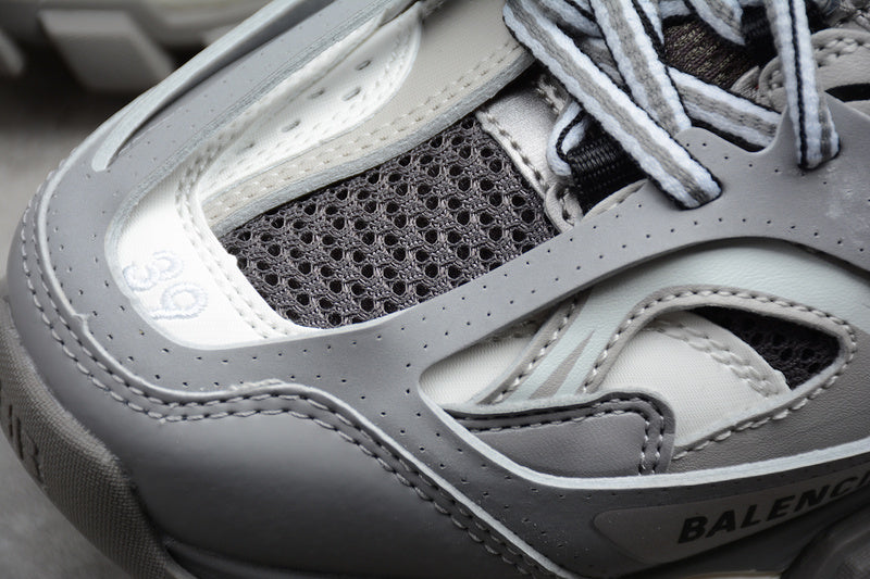 BALENCIAGA TRACK 3.0 x GREY BLACK