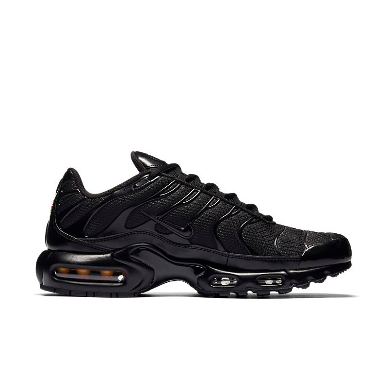 Nike Air Max Plus "Triple Black" - Houdini