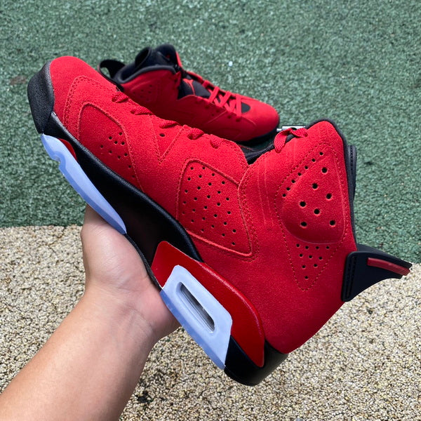 Jordan 6 “Toro”