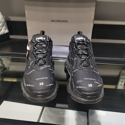 BALENCIAGA TRIPLE S x NOIRE