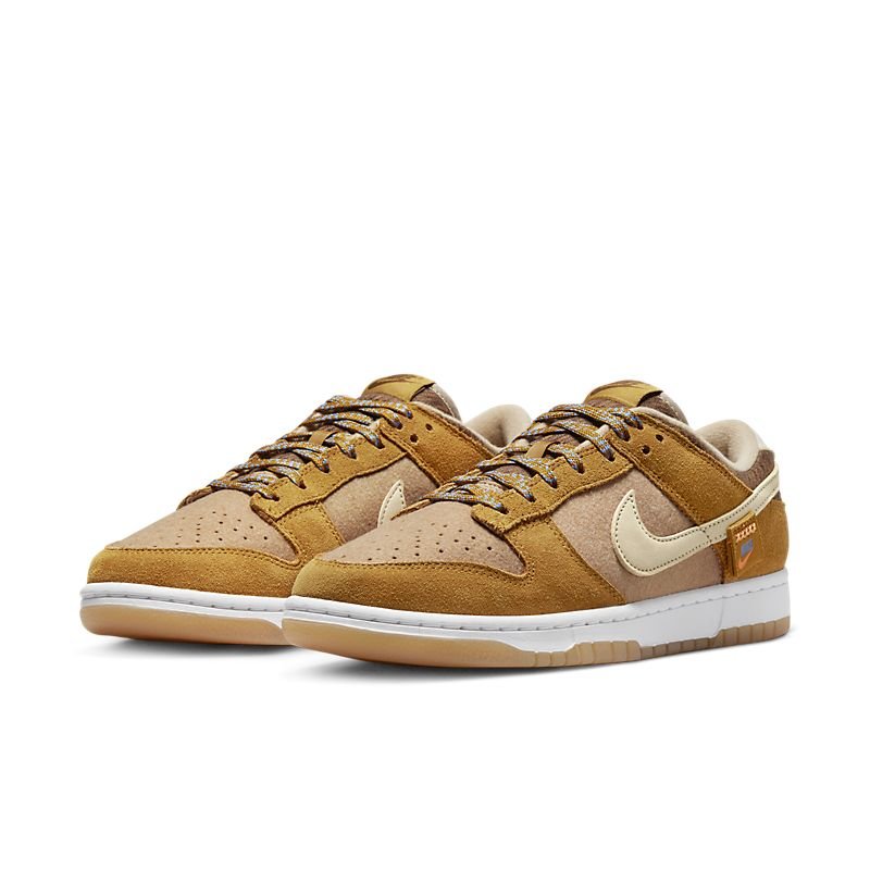 NIKE Dunk Low Teddy Bear praliné - Houdini
