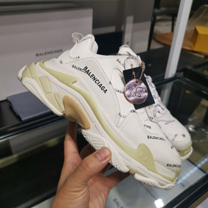 BALENCIAGA TRIPLE S x BLANC MONOGRAM