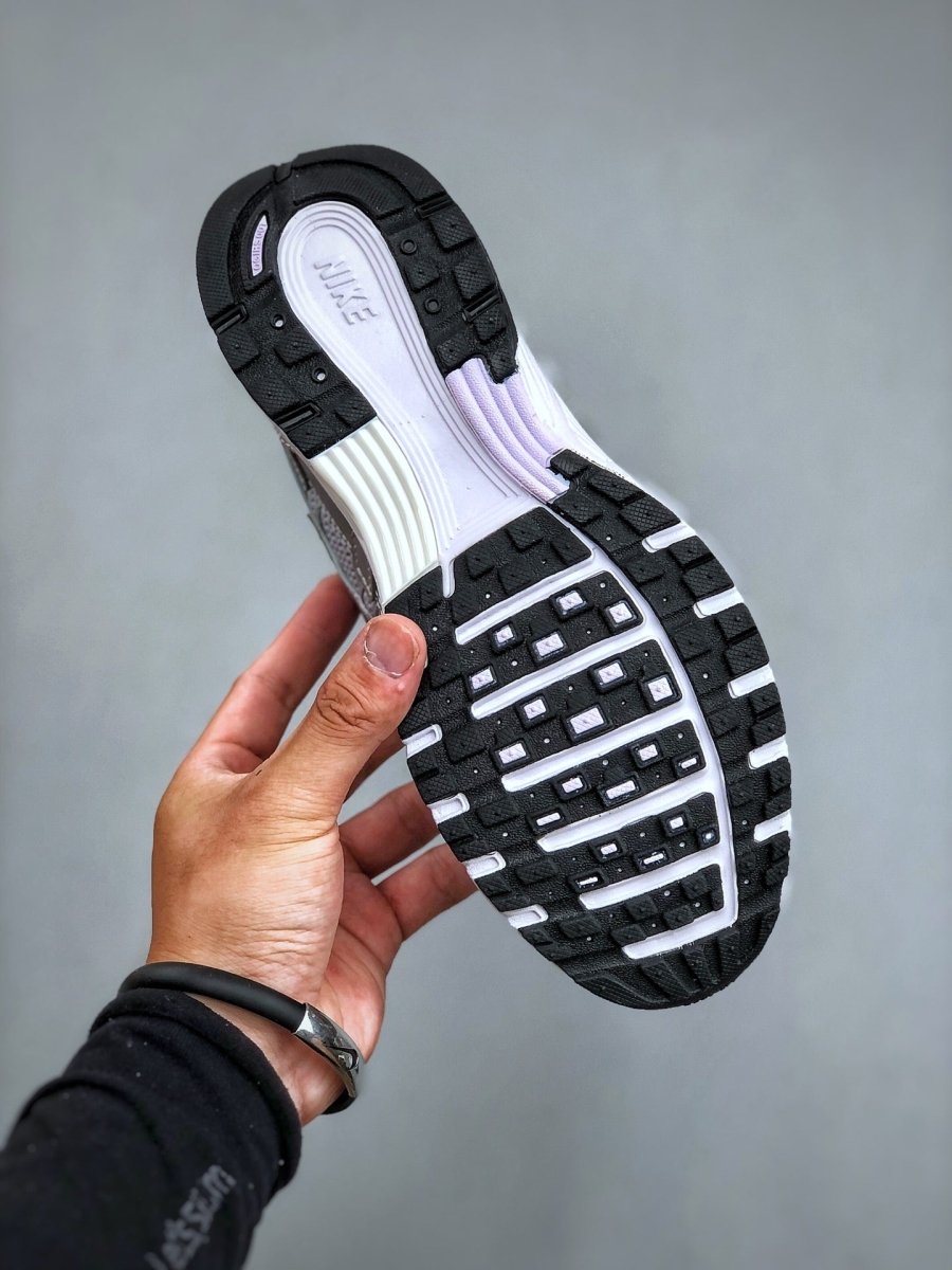 NIKE P - 6000 Initiator Running - Houdini