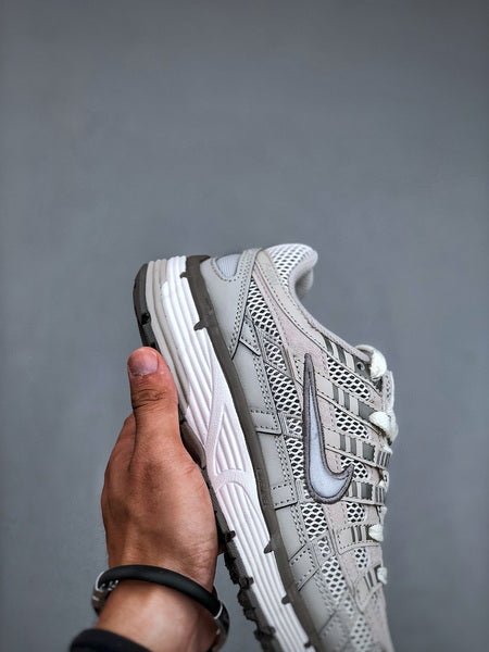 NIKE P - 6000 - Houdini