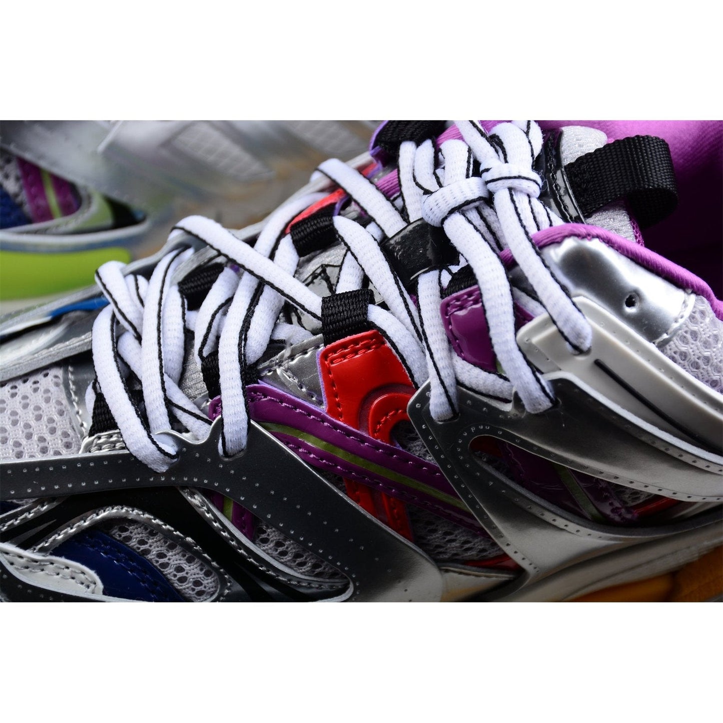 BALENCIAGA TRACK 3.0 x LEATHER FREE WHITE SILVER MULTI