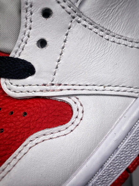 Air Jordan 1 High "Heritage"