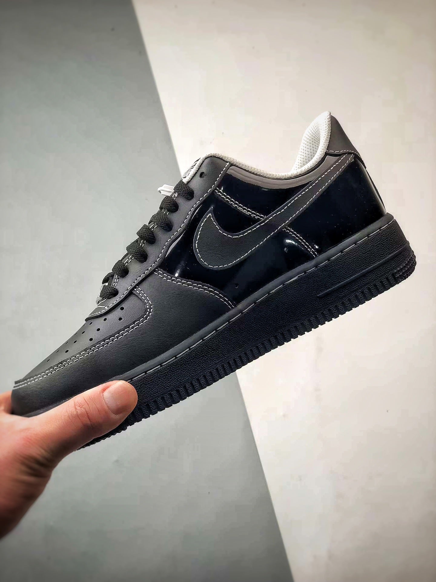 Nike Air Force 1 city black