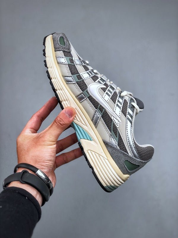 NIKE P - 6000 - Houdini