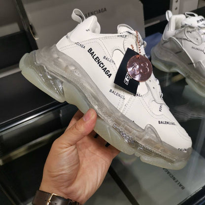 BALENCIAGA TRIPLE S x BLANC