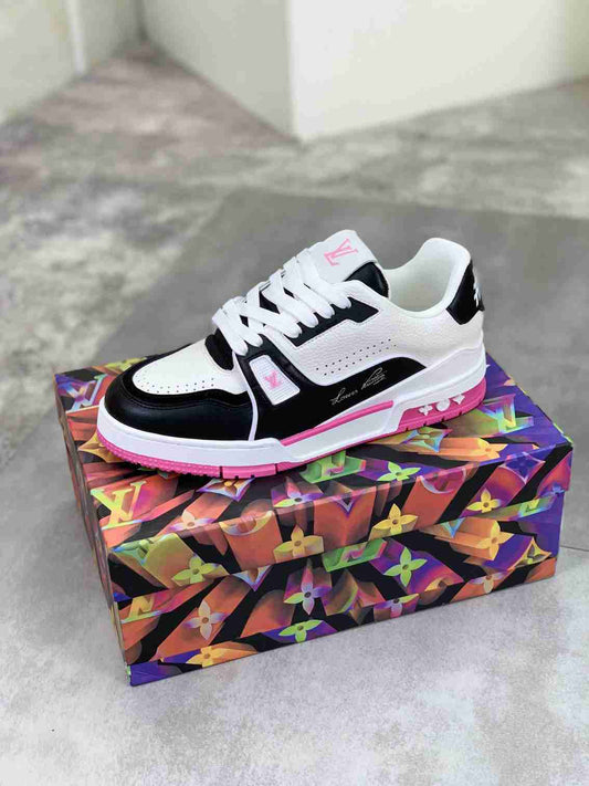 LOUIS VUITTON TRAINER 54