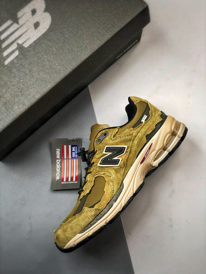New Balance 2002R DP