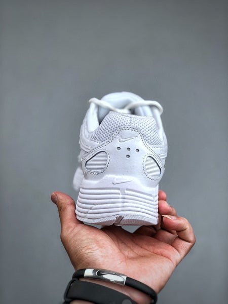 NIKE P - 6000 - Houdini