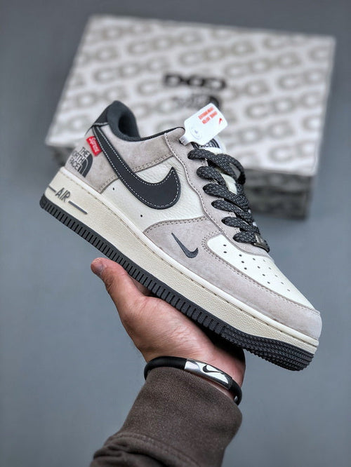 Nike Air Force 1 Low The North Face x Supreme