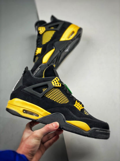 Air Jordan 4 RETRO  "Thunder"