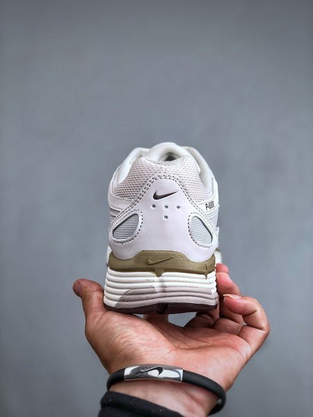 NIKE P - 6000 - Houdini