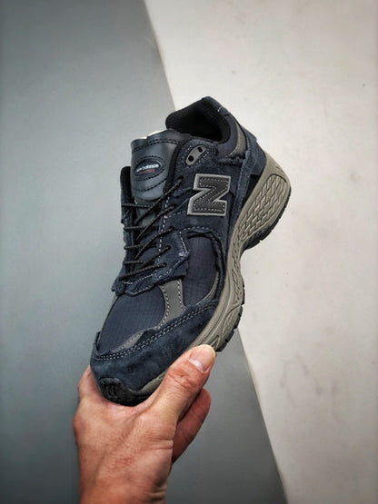 New Balance 2002R DO