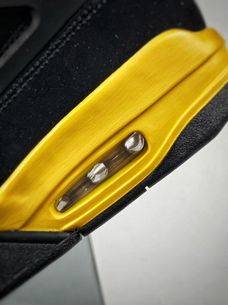 Air Jordan 4 RETRO  "Thunder"