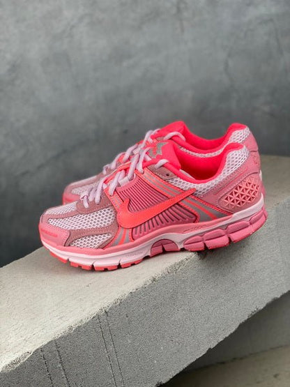 NIKE ZOOM Vomero 5 PINK - Houdini