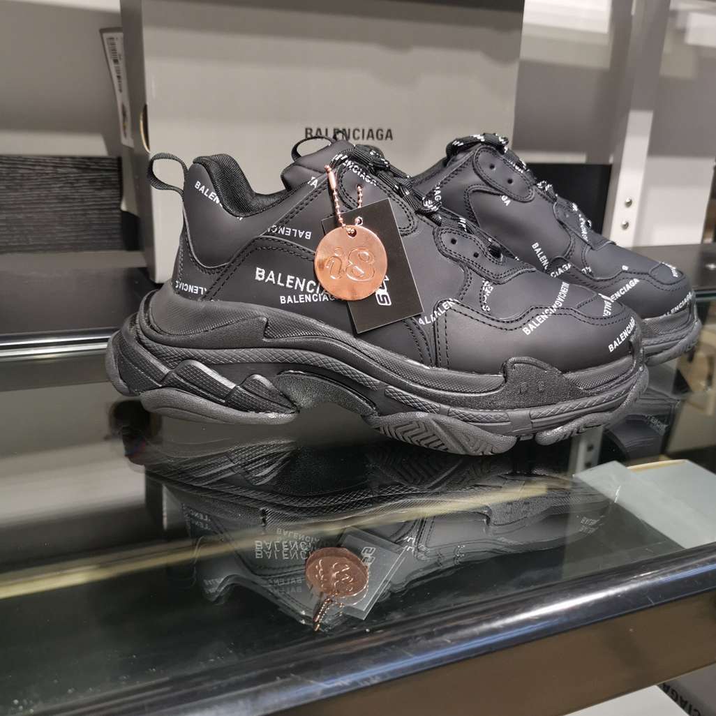 BALENCIAGA TRIPLE S x NOIR MONOGRAM