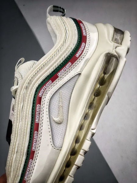 NIKE Air Max 97 UNDEFEATED - Houdini