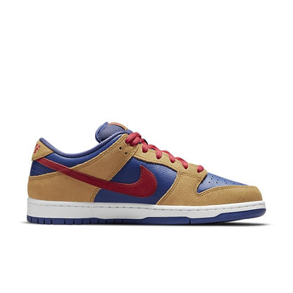 NIKE Dunk Low Wheat and Purple - Houdini