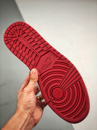 Air Jordan 1 High "Fearless"