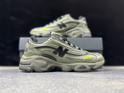 New Balance 1000EA