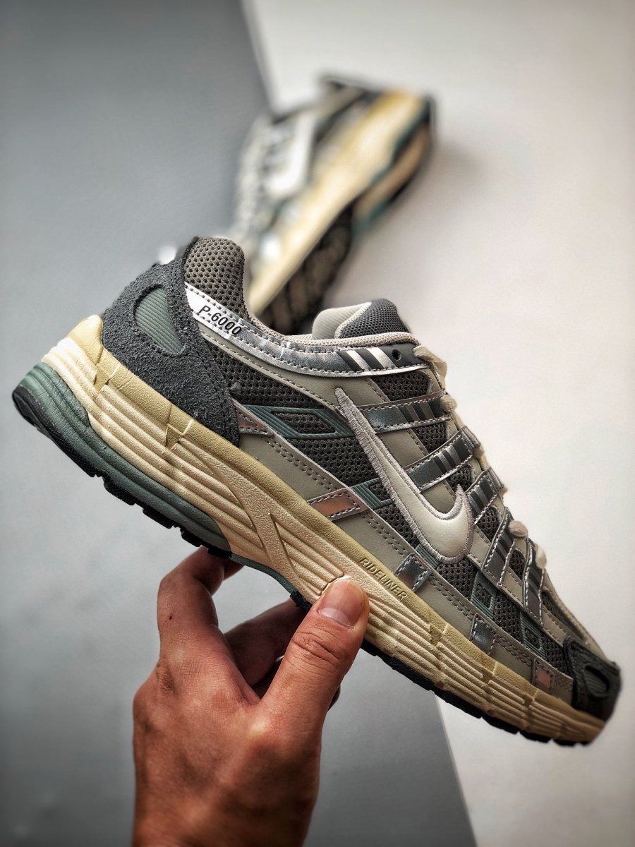 NIKE P - 6000 - Houdini