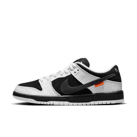NIKE Dunk Low TIGHTBOOTH