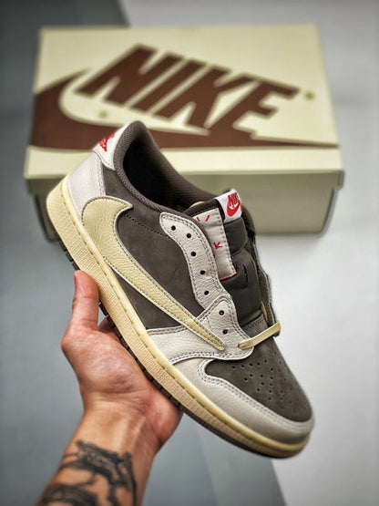 Travis Scott x Air Jordan 1 Low "Revers Mocha"