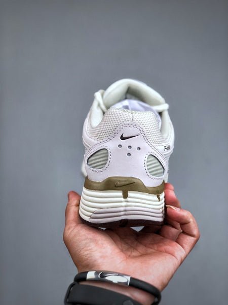 NIKE P - 6000 - Houdini