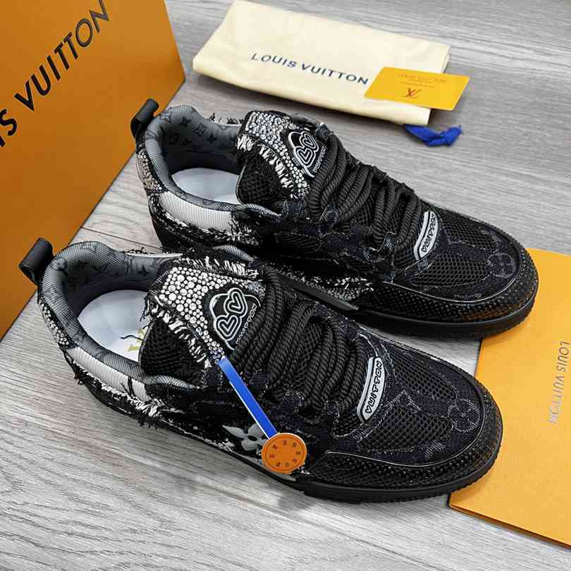 LOUIS VUITTON TRAINER 54