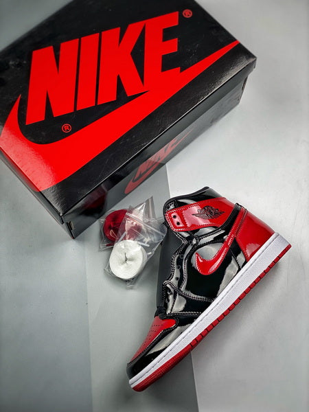 Air Jordan 1 High "Bred Banned "