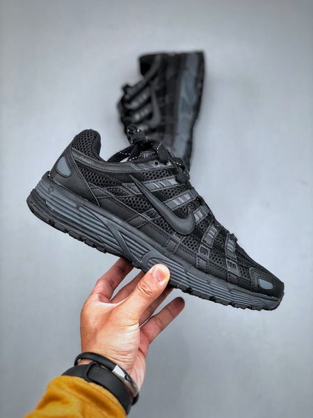 NIKE P - 6000 FULL BLACK - Houdini