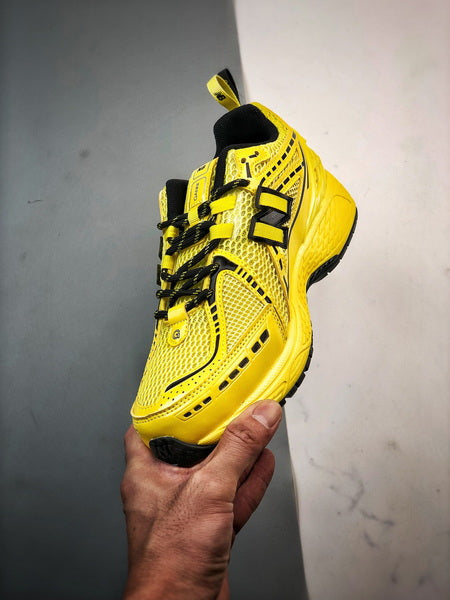 New Balance 1906 x GANNI