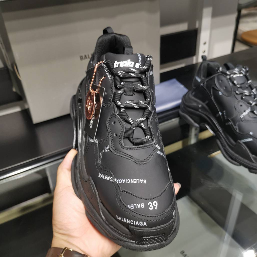 BALENCIAGA TRIPLE S x NOIR MONOGRAM