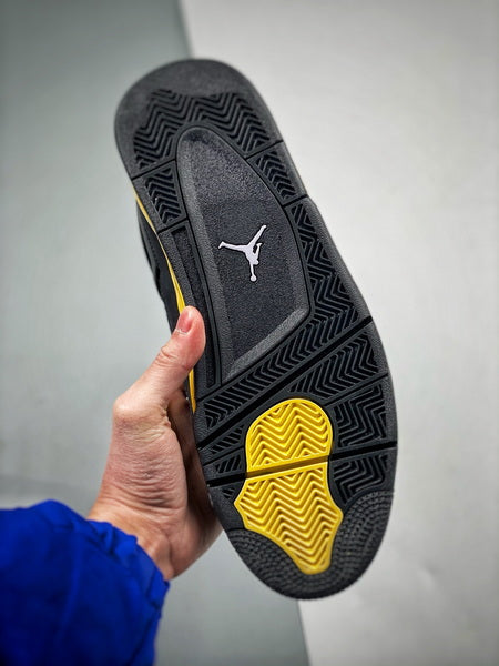 Air Jordan 4 RETRO  "Thunder"