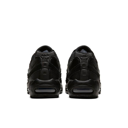 NIKE Air Max 95 triple black