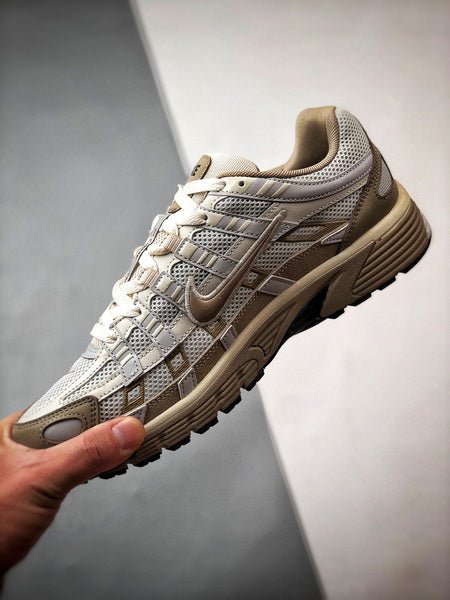 NIKE P - 6000 - Houdini