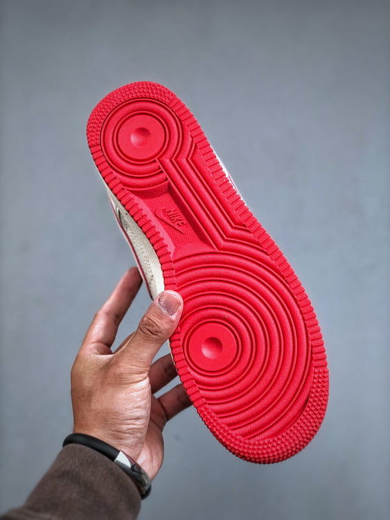 Nike Air Force 1 Low supreme