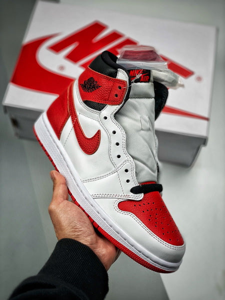 Air Jordan 1 High "Heritage"