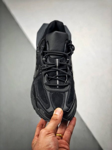 NIKE ZOOM Vomero 5 A - Cold - Wall BLACK - Houdini