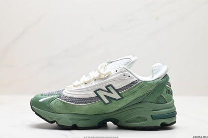 New Balance 1000MA