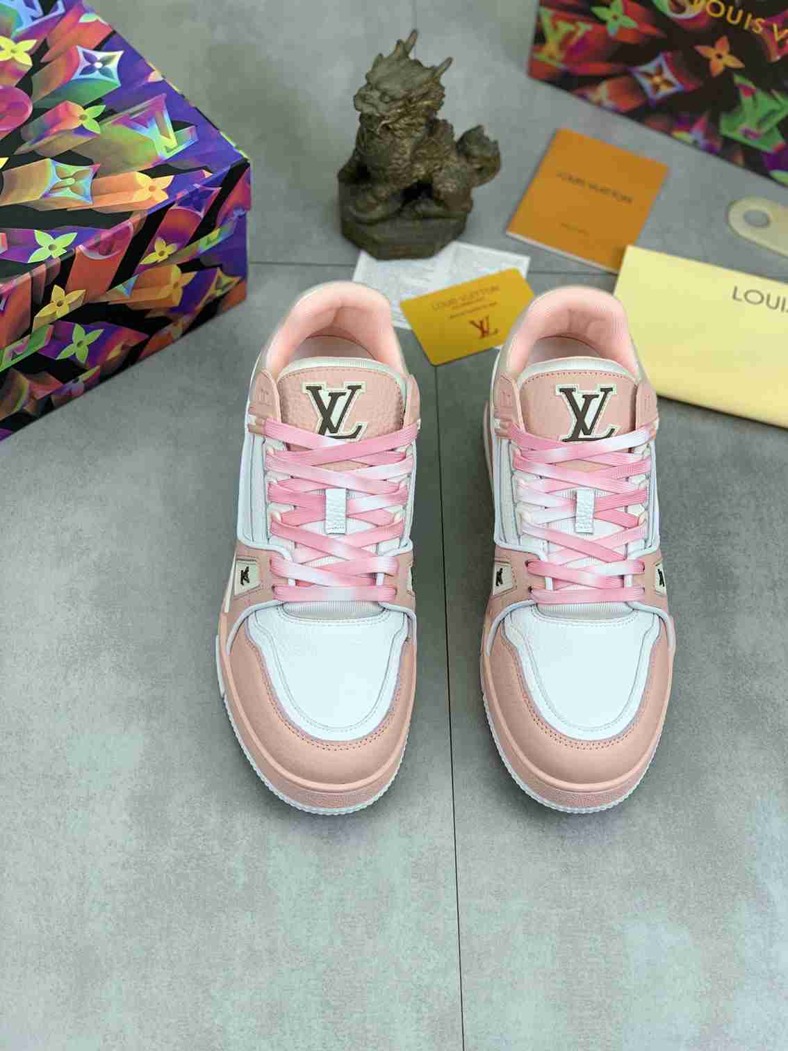 LOUIS VUITTON TRAINER