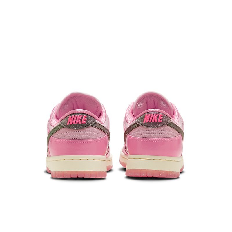 NIKE Dunk Low Barbie - Houdini